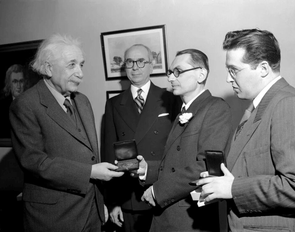 Einstein y Gödel
